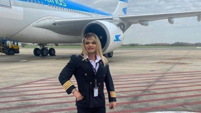 Aerolíneas cuenta con la primera piloto trans de la aviación argentina