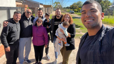 Alegría familiar y comunitaria por la convocatoria de Walter Benítez