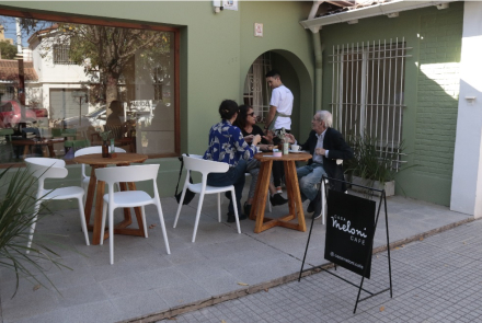 cafe.jpg
