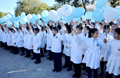 Con la promesa de lealtad, se celebra a la bandera en el Chaco