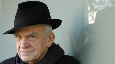 Murió el escritor Milan Kundera