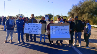 Municipales de Concepción del Bermejo cortaron la ruta 16