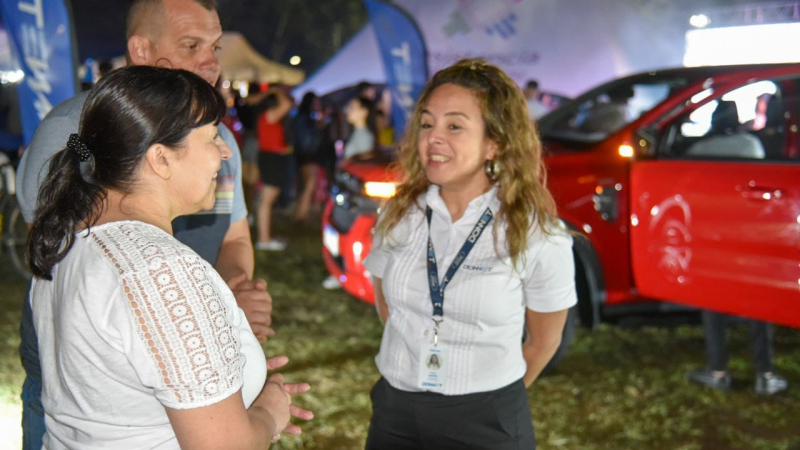 Cuesta se comprometió a propiciar el crecimiento con el turismo de eventos