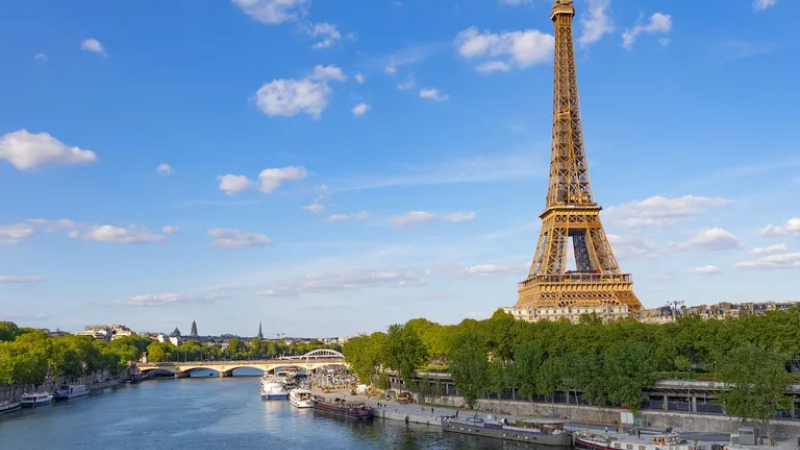 Francia: tras 100 años se podrá nadar en el Río Sena