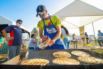 01 Festival del Chipá Cuerito y la Torta Parrilla 1.jpg