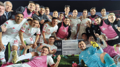 Huracán sigue de racha y avanzó a octavos