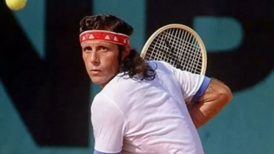 Guillermo Vilas cumplió años y su familia le dedicó una torta