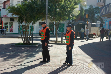 policas.jpg