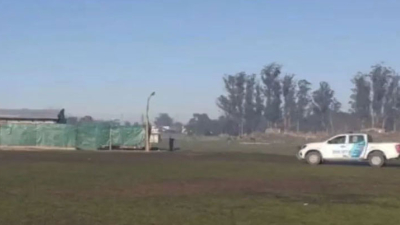 Hallaron dos cadáveres tapados con una bolsa de arena en un galpón