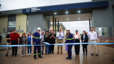 El gobernador inauguró las obras del puerto Las Palmas