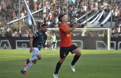 Sarmiento no levanta y perdió en Salta