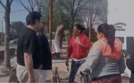 Bullrich en el barrio.JPG