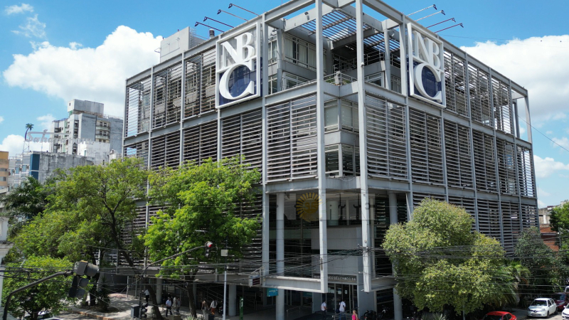Por el Día del Trabajador Bancario, este lunes no habrá atención al público
