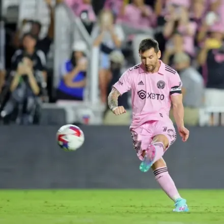 messivscincinnati,_en_la_mls_(reuters)3844_sq.jpg