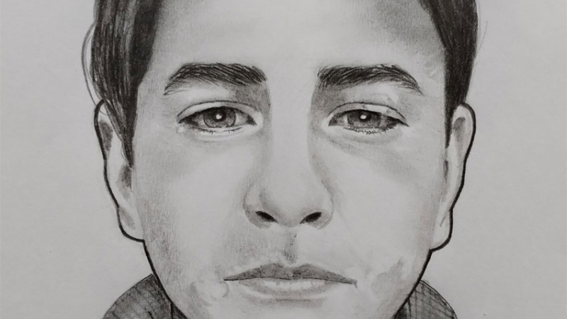 La policía difundió una imagen de Elvis Benítez