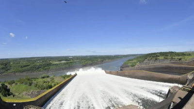 Itaipú anunció que abrirá compuertas del embalse este jueves