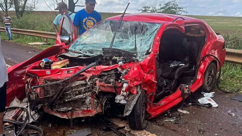 Brasil: cuatro chaqueños heridos tras colisionar contra otro automóvil