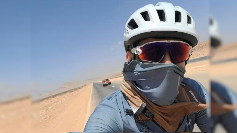 Un argentino atravesó el Sahara en bicicleta y es récord Guiness
