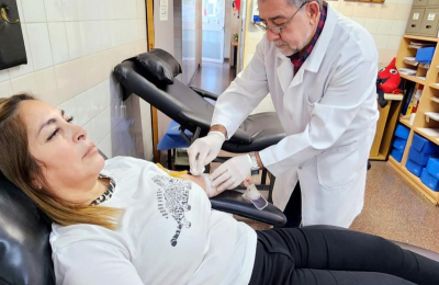 Falta de donación voluntaria de sangre e ingreso de insumos importados