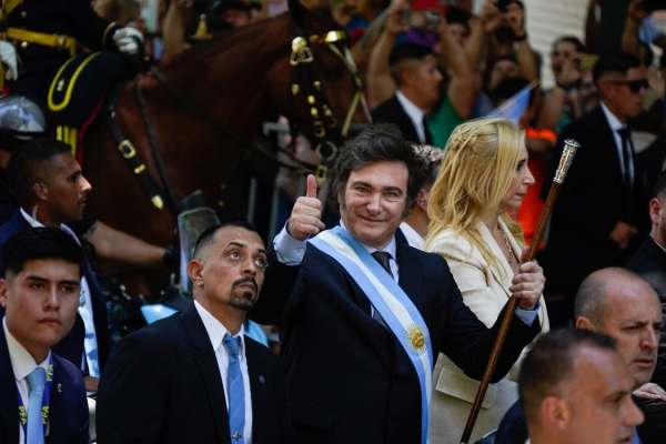 Javier Milei: "Hoy comienza una nueva era en Argentina". Foto Maxi Failla.