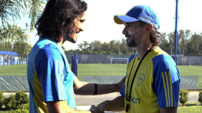 El regreso del uruguayo Cavani en Boca se hace esperar
