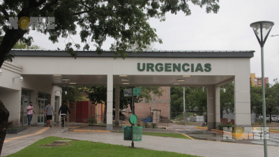Cuatro ladrones armados le dispararon a un joven para robarle la moto