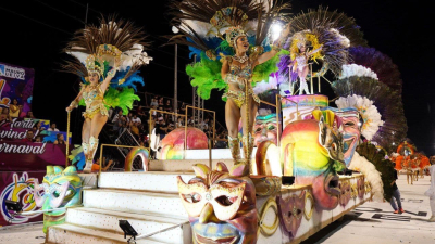 Duro golpe de la crisis a los carnavales chaqueños