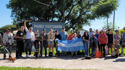 Vecinos voluntarios iniciaron jornadas de limpieza en la ciudad