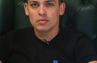 La joven fue a un local nocturno, asegura el hermano 
