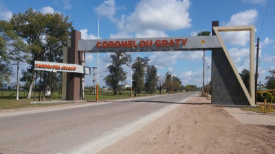 Coronel Du Graty celebra 82 años con gran baile popular y bandas en vivo