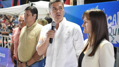 Zdero y Schneider, presentes en el inicio de carnavales en Quitilipi