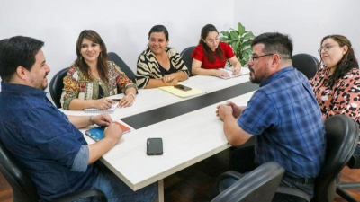 Municipio y Provincia coordinan acciones para potenciar trabajo de emprendedores