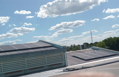 Está en marcha la planta extractora de miel orgánica con energía solar