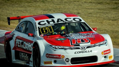 Pole del campeón Lucas Bohdanowicz