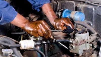 Se celebra el Día del Mecánico Automotor