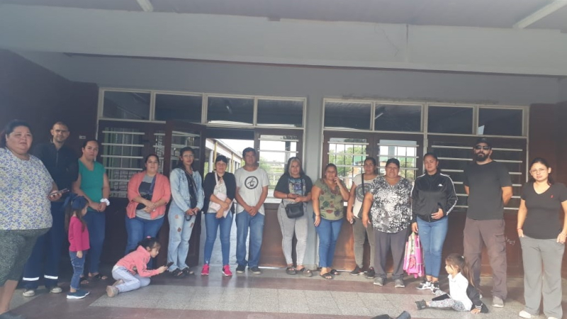 Piden reforzar la seguridad de una primaria a la que asisten sus hijos