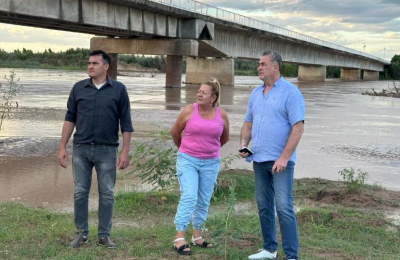 Intensos trabajos de la APA y organismos ante la crecida del río Bermejo