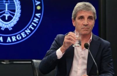 En febrero siguió el ajuste y el gobierno se encamina a lograr otro superávit fiscal
