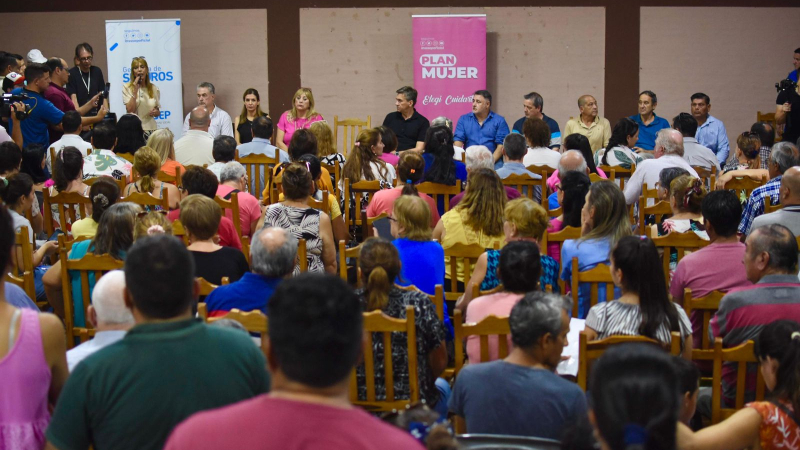 El Gobierno e Insssep lanzaron un programa de prevención de la Osteoporosis
