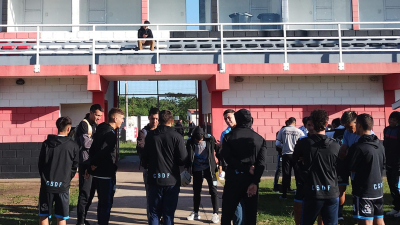 Juventud y Fontana sumaron minutos en un nuevo amistoso