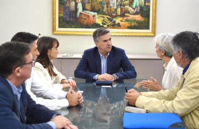 Zdero junto con funcionarios de las Naciones Unidas definieron agenda