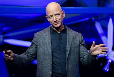 bezos.jpg