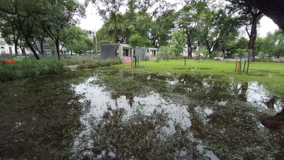 Fin de semana pasado por agua, con importantes milimetrajes y anegamientos en el Área Metropolitana