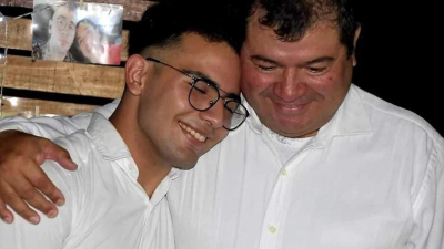 César Sena con infección en un pie: "Llevo tres escritos pidiendo un podólogo"