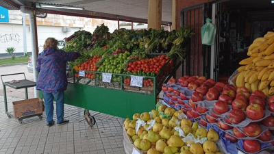 Cada producto cuesta en las góndolas 3,5 veces más de lo que se le paga al productor