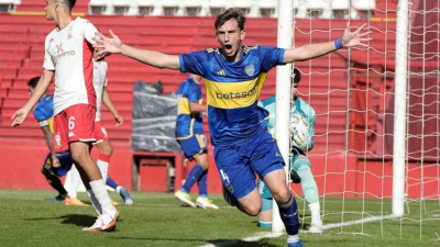 Martínez metió mano en la reserva y convocó a Tiago Simoni