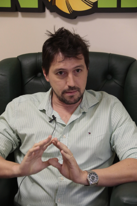 MR2.JPG