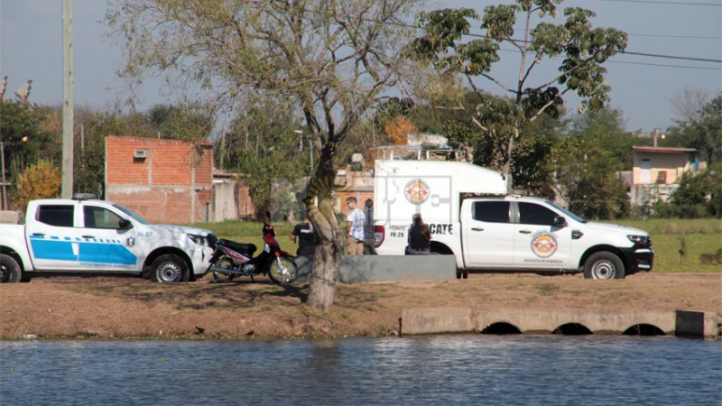 "El "Pelado" vino con un bidón a cargar nafta y tenía sangre en el buzo"