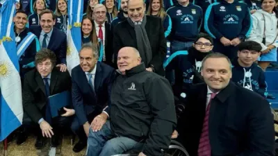 La reacción viral de una deportista tras saludar a Javier Milei