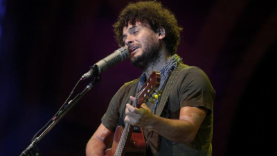 Raly Barrionuevo cierra la tercera noche